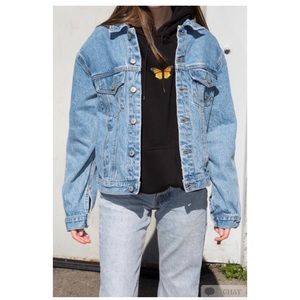 Brandy Melville light wash Kaylee Denim Jacket.